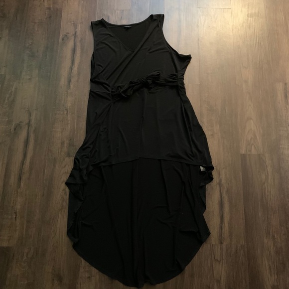 Torrid Size 5 Top black high low - Picture 1 of 4
